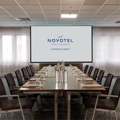 Novotel London West